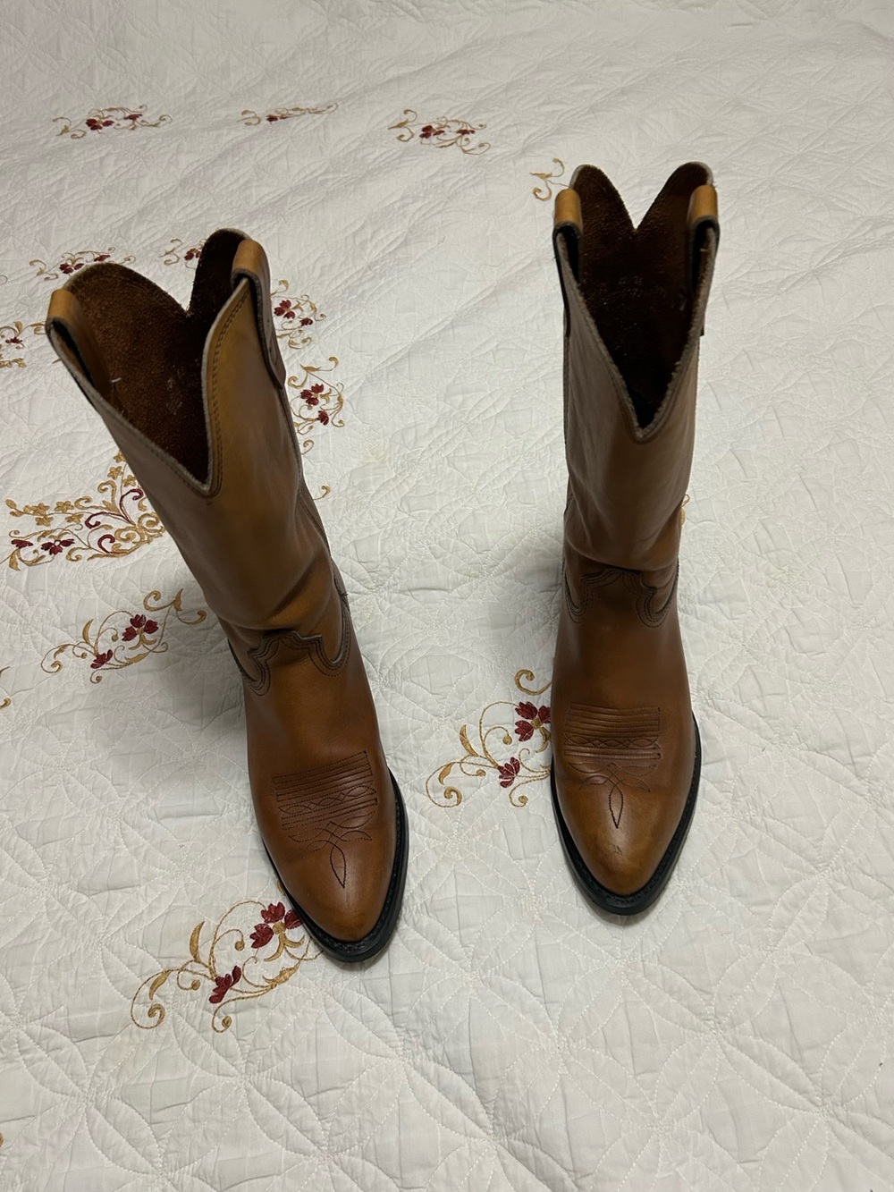 Men's Classic Durango Tan Cowboy Boots 10 1/2 EE